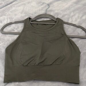 Lululemon high neck sports bra